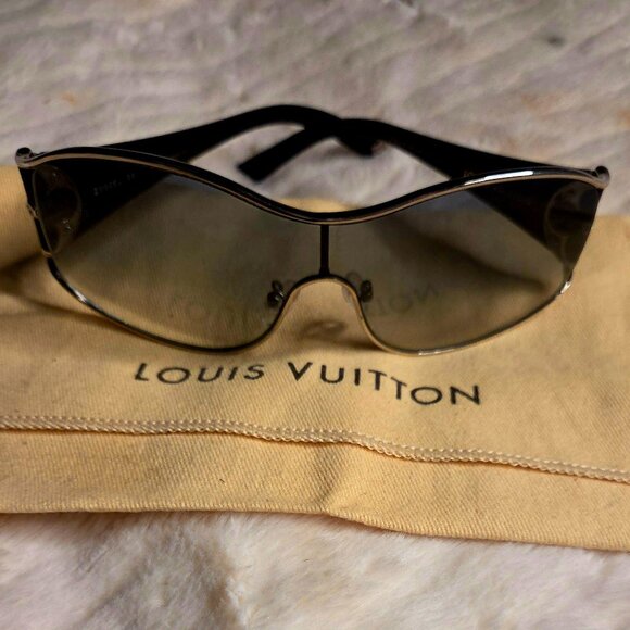 Louis Vuitton Jasmine sunglasses - Picture 1 of 7